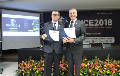 Paranaenses recebem o XXIV Prêmio Brasil de Economia