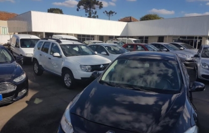 Outubro registrou no ano o melhor mês de vendas de veículos seminovos e usados no Paraná
